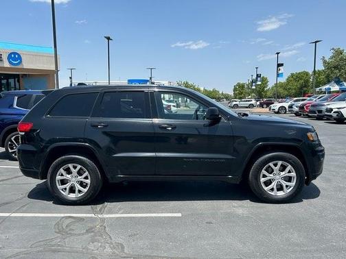 2017 Jeep Grand Cherokee Altitude