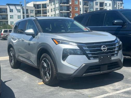 Brilliant Silver Metallic 2025 Nissan Rogue SV