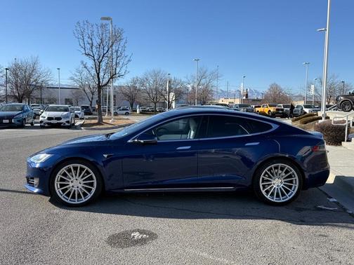 2021 Tesla Model S Long Range