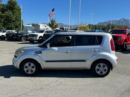 2013 Kia Soul Base