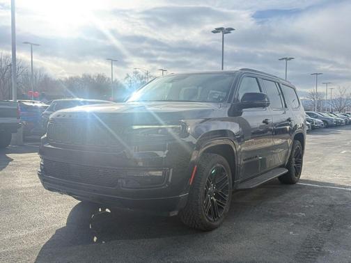 2023 Jeep Wagoneer Series II
