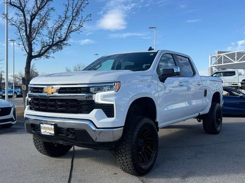 2025 Chevrolet Silverado 1500 LT