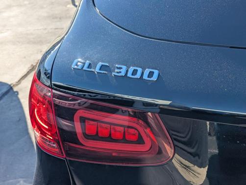 2020 Mercedes-Benz GLC 300 Base 4MATIC