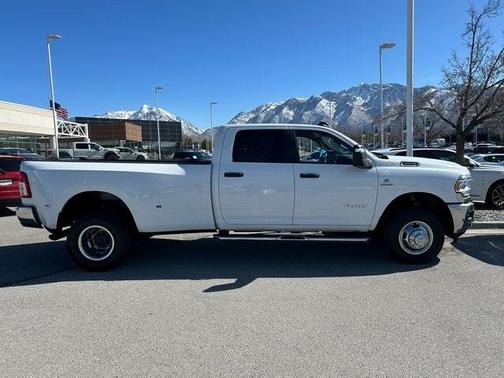 2024 RAM 3500 Big Horn