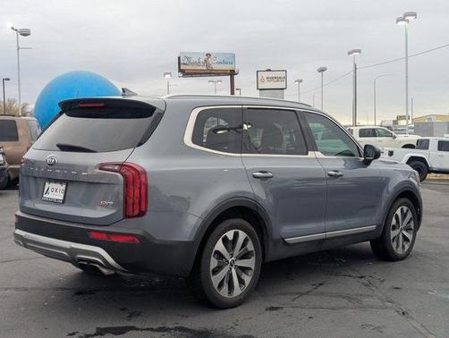 2020 Kia Telluride S