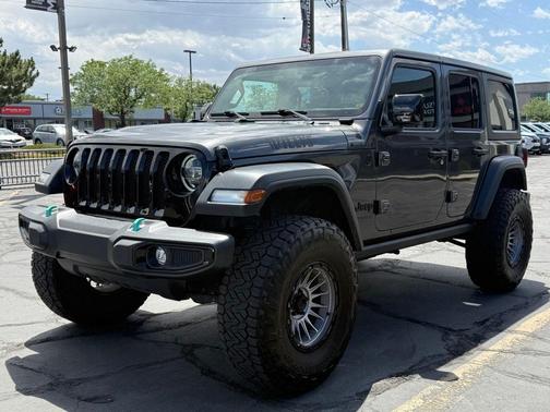 Crystal Metallic 2022 Jeep Wrangler Unlimited Sport