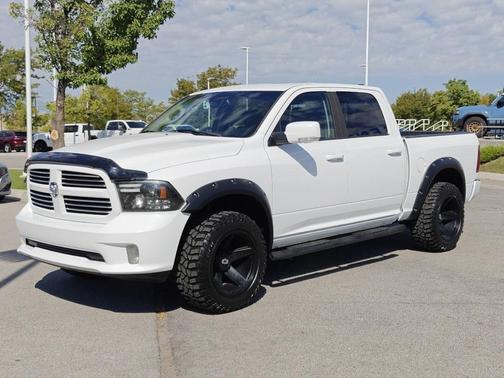 2015 RAM 1500 Sport
