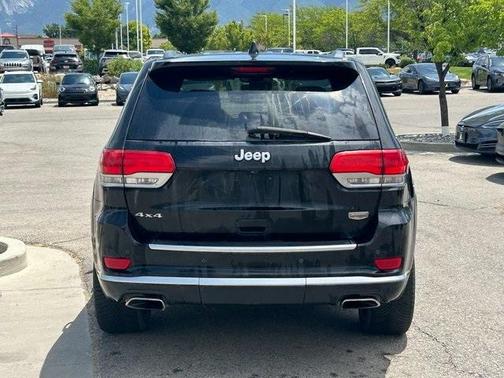 2017 Jeep Grand Cherokee Summit