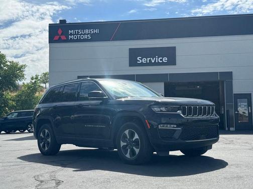 Diamond Black 2024 Jeep Grand Cherokee 4xe Base