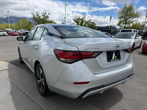 Brilliant Silver Metallic 2022 Nissan Sentra SV