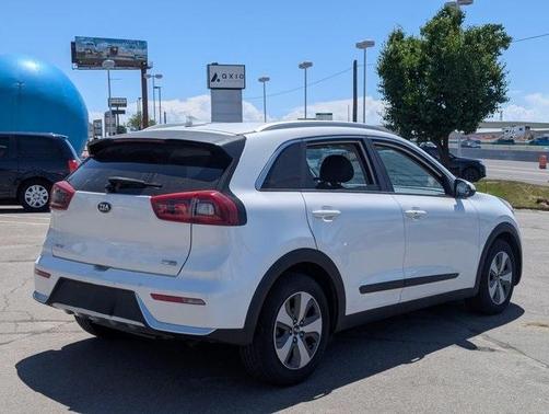 2018 Kia Niro LX