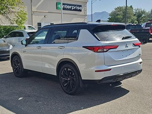 2025 Mitsubishi Outlander PHEV SEL EDITION