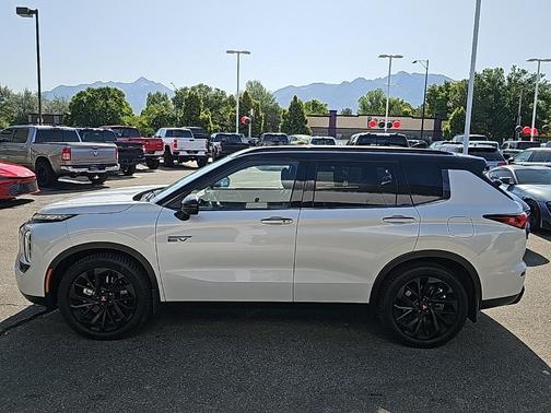 2025 Mitsubishi Outlander PHEV SEL EDITION