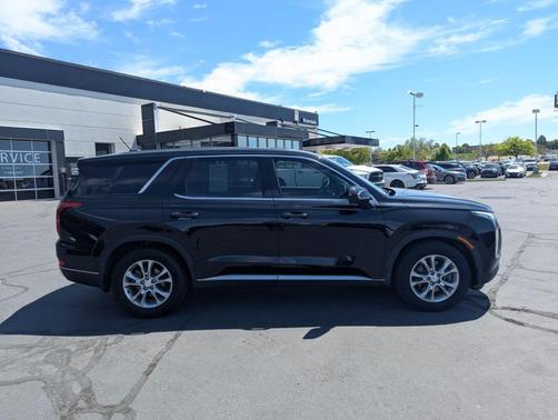 Abyss Black Pearl 2022 Hyundai PALISADE SE