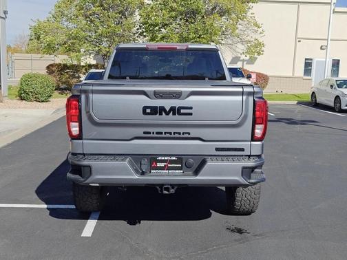 2022 GMC Sierra 1500 Limited Elevation