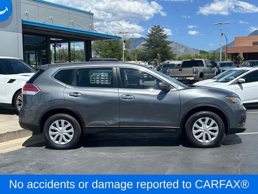 Gun Metallic 2014 Nissan Rogue S