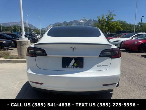 Pearl White Multi 2022 Tesla Model 3 Performance