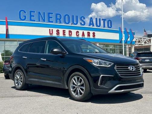 2017 Hyundai SANTA FE SE