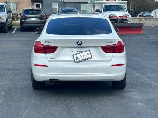 2017 BMW 330 Gran Turismo i xDrive