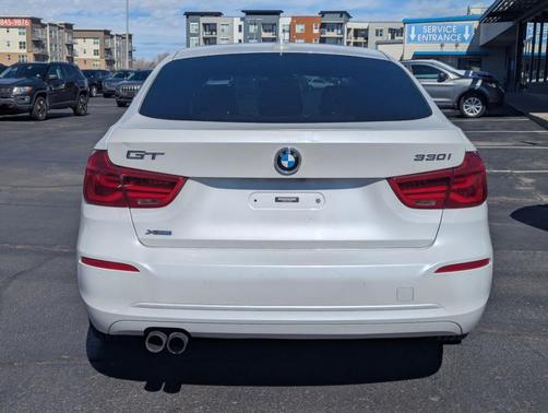 2017 BMW 330 Gran Turismo i xDrive