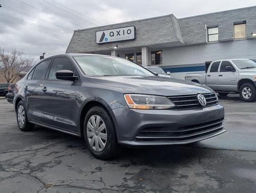 2015 Volkswagen Jetta 2.0L S