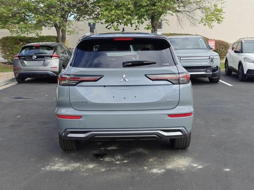 2025 Mitsubishi Outlander