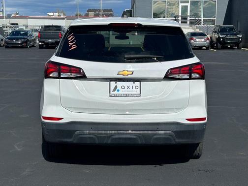 Summit White 2024 Chevrolet Equinox LT