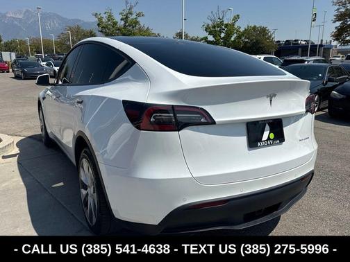 White 2022 Tesla Model Y Long Range