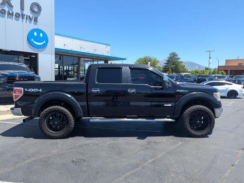 Tuxedo Black Metallic 2014 Ford F-150 XLT