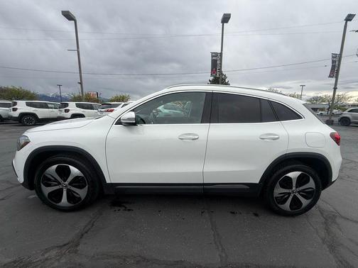 2025 Mercedes-Benz GLA 250 Base 4MATIC