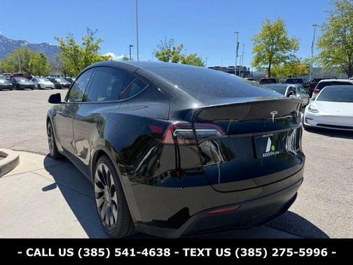 Midnight Silver Metallic 2022 Tesla Model Y Performance