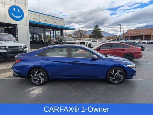 2025 Hyundai ELANTRA Limited