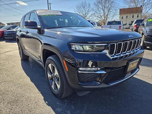 2023 Jeep Grand Cherokee 4xe Base