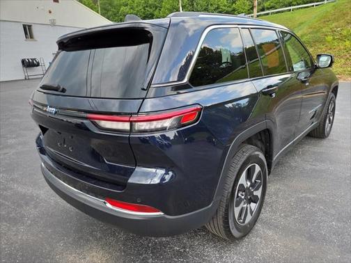 2023 Jeep Grand Cherokee 4xe Base
