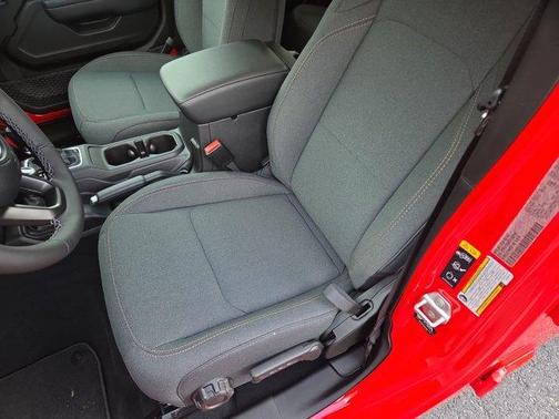 Firecracker Red Clearcoat 2026 Jeep Gladiator Sport