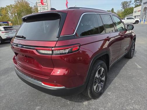 2023 Jeep Grand Cherokee 4xe Base