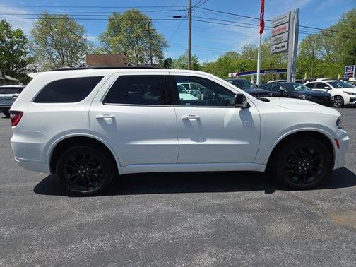 White Knuckle Clearcoat 2022 Dodge Durango GT