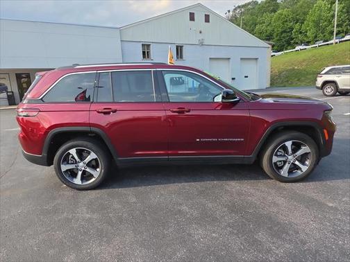 2023 Jeep Grand Cherokee 4xe Base