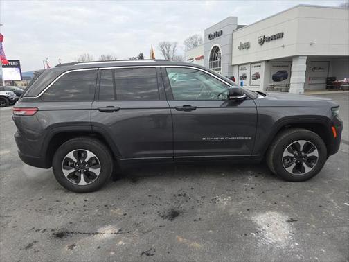 2023 Jeep Grand Cherokee 4xe Base
