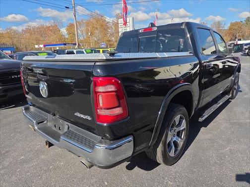 2021 RAM 1500 Laramie Crew Cab 4x4 57' Box