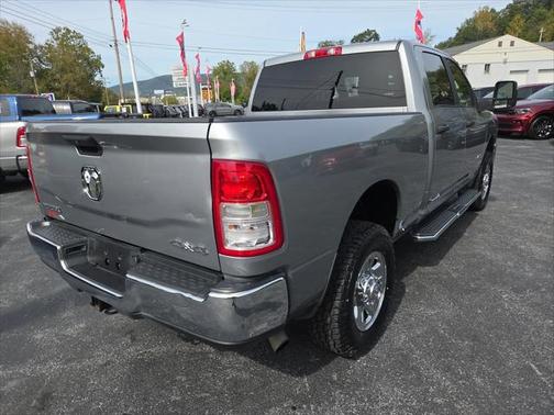 2024 RAM 2500 Big Horn Crew Cab 4x4 64' Box