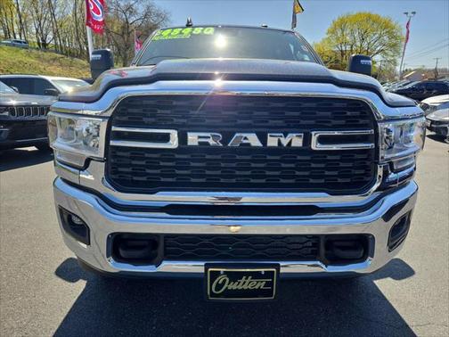 2024 RAM 2500 Big Horn Crew Cab 4x4 64' Box