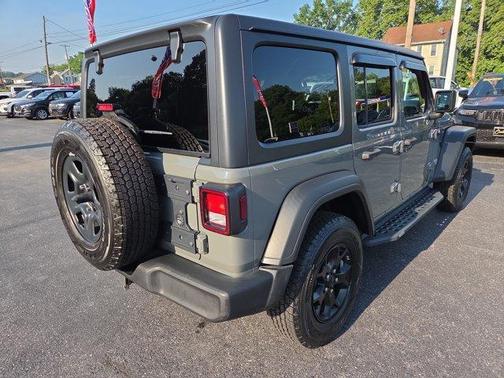Sting Gray Clearcoat 2018 Jeep Wrangler Unlimited Sport