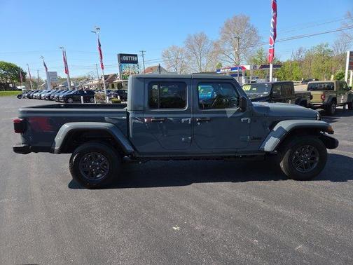 Anvil Clearcoat 2026 Jeep Gladiator Sport