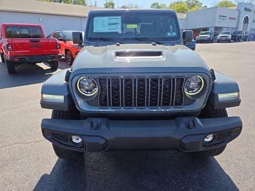 Anvil Clearcoat 2026 Jeep Gladiator Sport