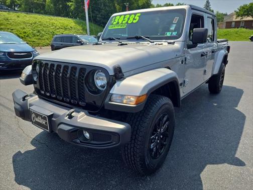 2022 Jeep Gladiator Altitude 4x4