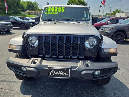 2022 Jeep Gladiator Altitude 4x4