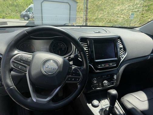 Diamond Black 2021 Jeep Cherokee Limited