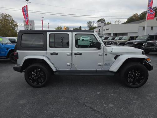 2023 Jeep Wrangler 4xe Sahara 4x4