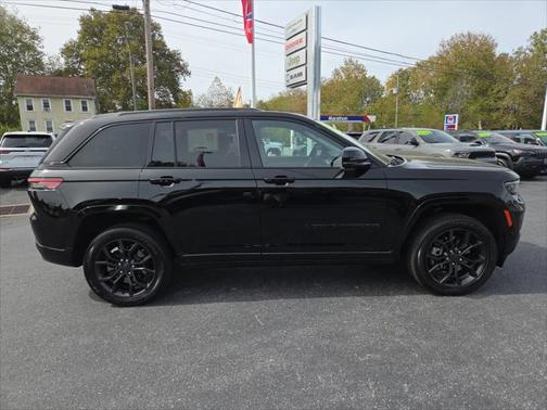 2023 Jeep Grand Cherokee 4xe 30th Anniversary
